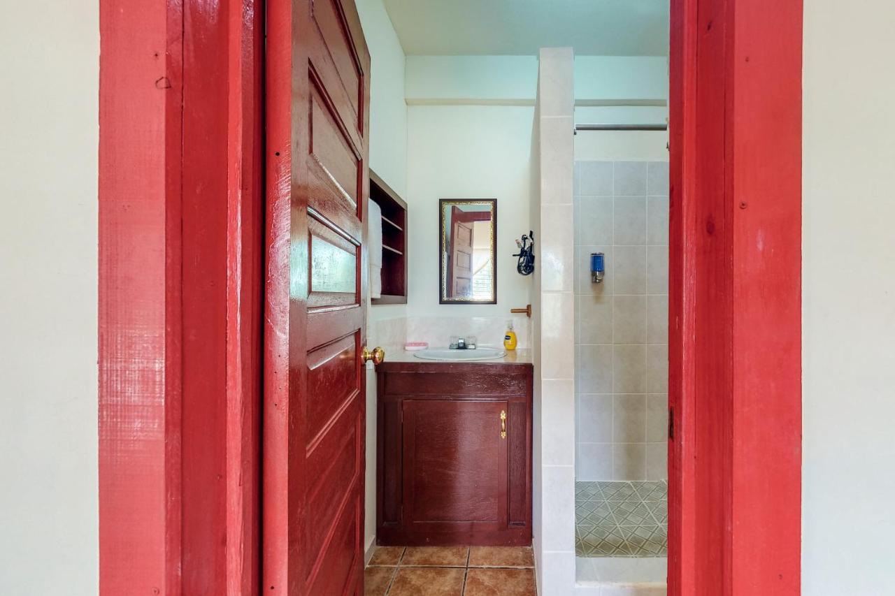 Willow 2 At Island Cabanas Gold Standard Certified Caye Caulker Exterior foto